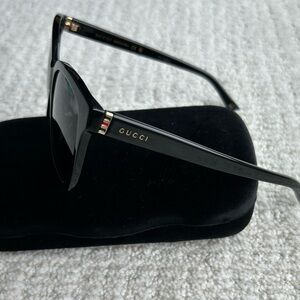 Gucci Sherry Line Stripe Logo Sunglasses NEW